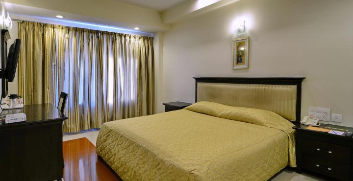 Ambience Executive Hotel Pimpri-Chinchwad Exterior photo