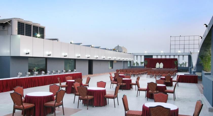 Ambience Executive Hotel Pimpri-Chinchwad Exterior photo