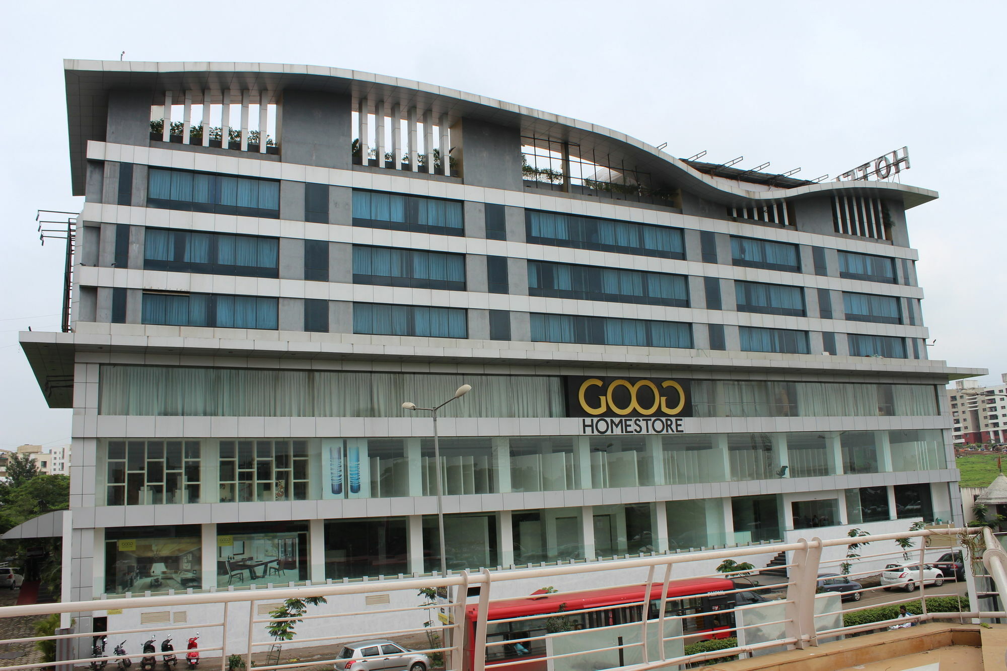Ambience Executive Hotel Pimpri-Chinchwad Exterior photo